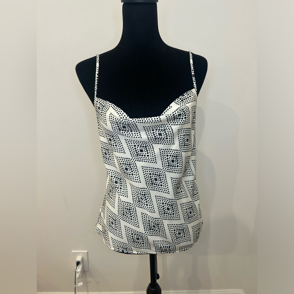 Banana Republic Black and White Cowl Neck Tank Top Size XS